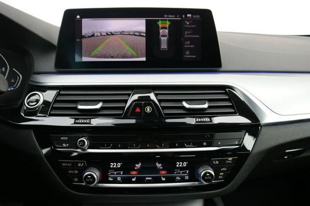 BMW 520d Touring 140 kW image number 13