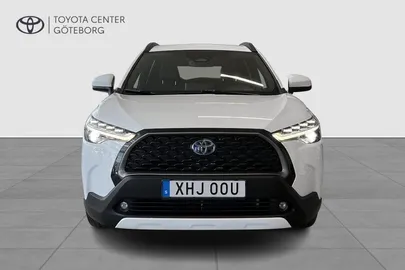 Car image 2