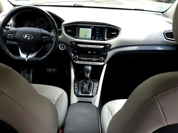 Hyundai Ioniq Premium 104 kW image number 8