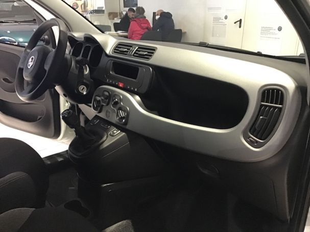 Fiat Panda 1.0 GSE Hybrid 51 kW image number 4