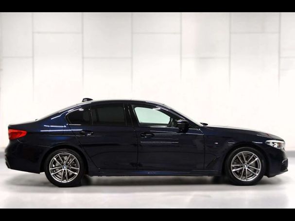 BMW 520i 135 kW image number 2