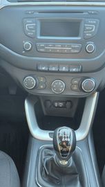 Car image 35