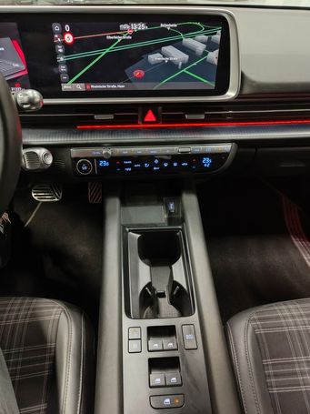 Hyundai Ioniq 6 239 kW image number 11