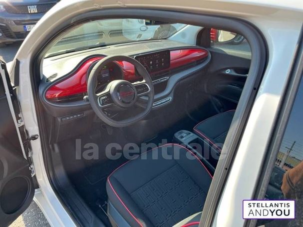 Fiat 500 e 70 kW image number 6