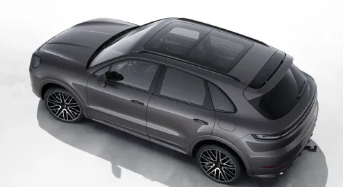 Car image 4