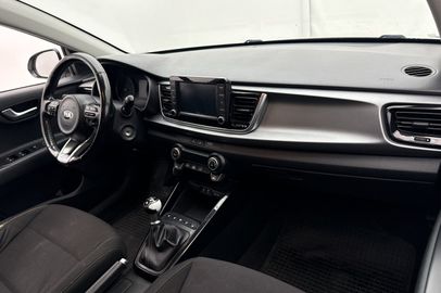 Car image 21