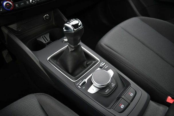 Audi Q2 30 TFSI 82 kW image number 13