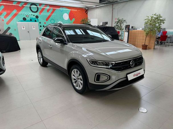 Volkswagen T-Roc 1.0 TSI 85 kW image number 2