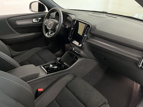 Volvo XC40 130 kW image number 6