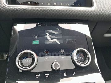 Car image 38