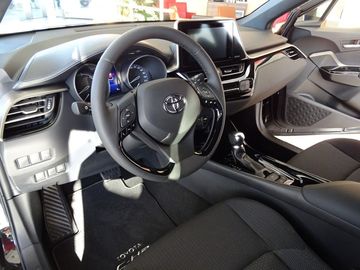 Car image 11