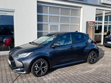 Car image 2