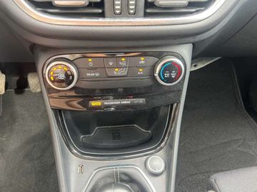 Car image 36