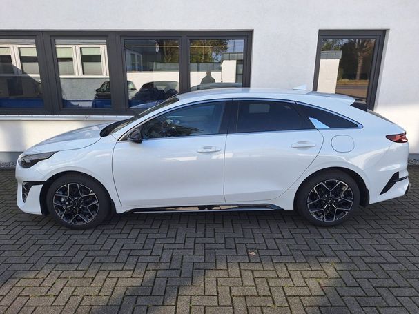 Kia ProCeed 1.5 T-GDI GT Line 103 kW image number 4