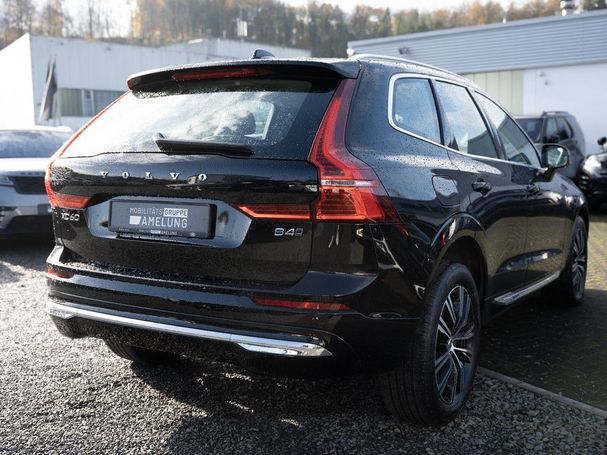 Volvo XC60 B4 AWD Inscription 145 kW image number 3