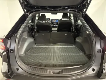 Car image 46