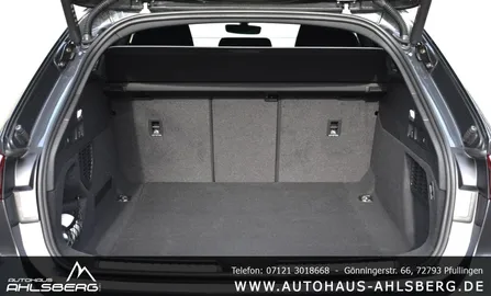 Car image 34