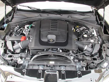 Car image 24