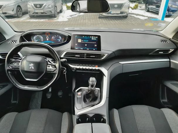 Peugeot 5008 BlueHDi Active 110 kW image number 6