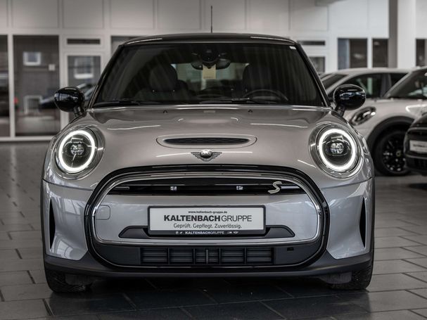 Mini Cooper SE Classic Trim 135 kW image number 6