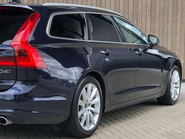 Volvo V90 D4 AWD Momentum 140 kW image number 28