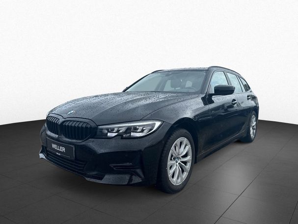 BMW 320i Touring 135 kW image number 1