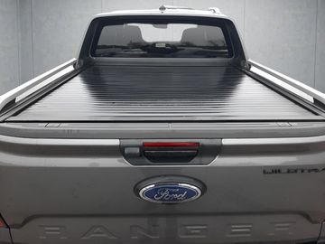 Car image 29