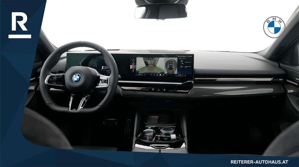 BMW 530 Touring xDrive 220 kW image number 26