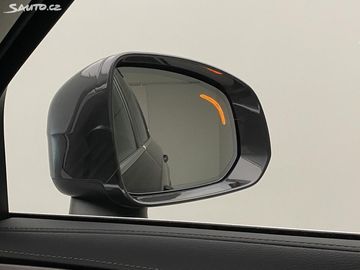 Car image 35