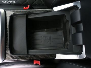 Car image 36