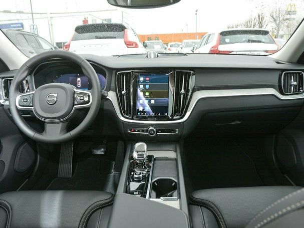 Volvo V60 B4 145 kW image number 12