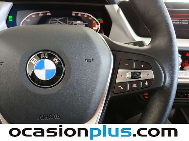 BMW 118i 100 kW image number 29