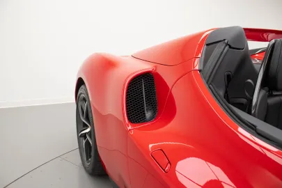 Car image 34