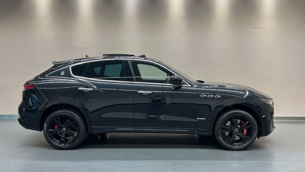 Maserati Levante Q4 Diesel 202 kW image number 3