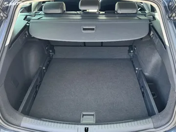 Car image 50