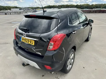 Car image 44