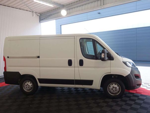 Peugeot Boxer HDi 333 L1H1 103 kW image number 3