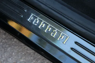 Car image 28