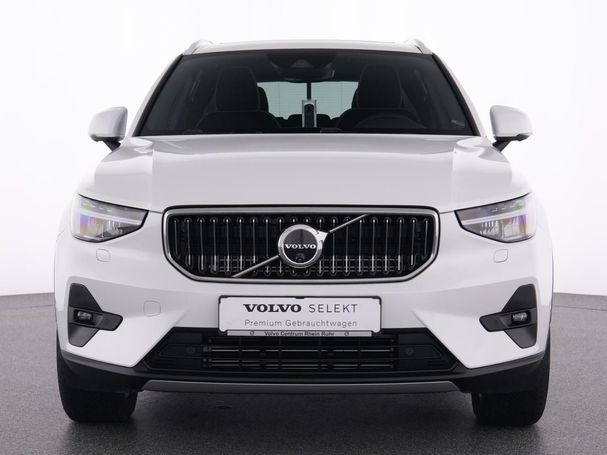 Volvo XC40 Plug-in Hybrid T4 Plus Bright 155 kW image number 15