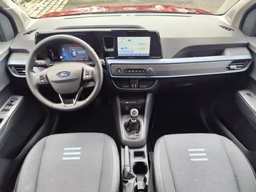 Car image 24