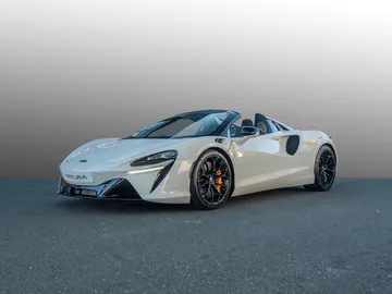 Car image 27