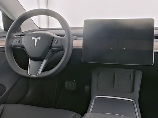 Tesla Model 3 208 kW image number 14