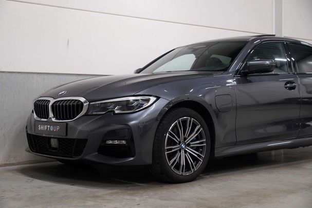 BMW 330e M Sport 215 kW image number 28