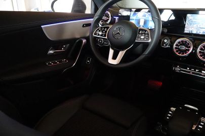 Car image 35