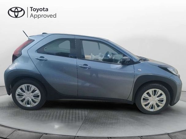 Toyota Aygo X 1.0 VVT-i 53 kW image number 3