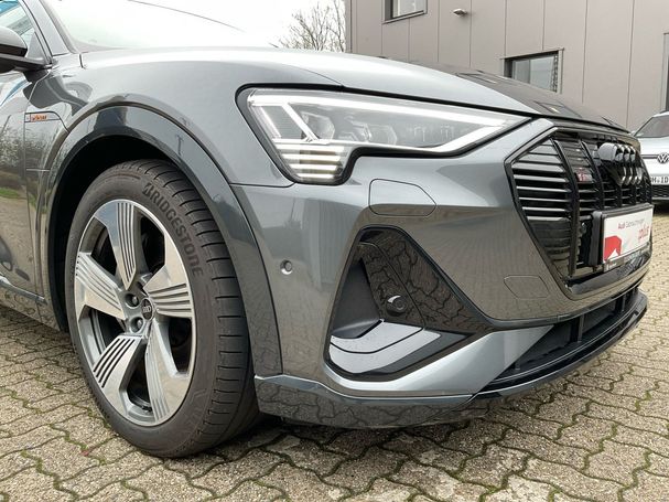 Audi e-tron 55 quattro S-line Sportback 300 kW image number 25