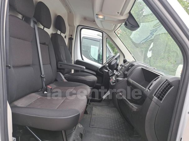 Peugeot Boxer HDi 335 S&S 103 kW image number 4