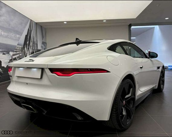 Jaguar F-Type 2.0 R-Dynamic 221 kW image number 4