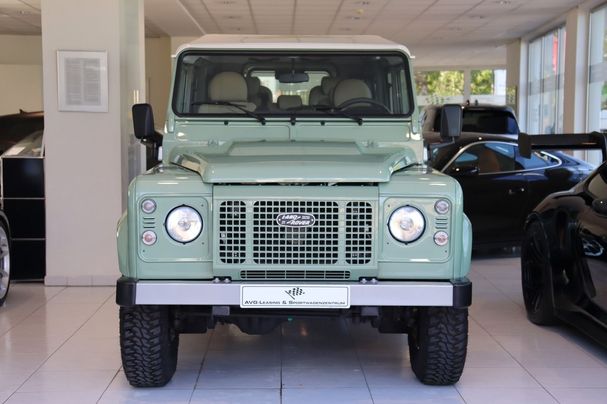 Land Rover Defender 110 90 kW image number 5