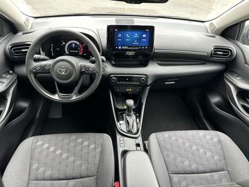 Car image 10